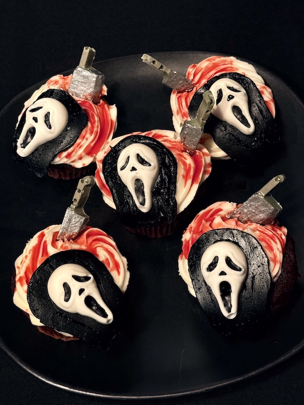 Slasher Cupcakes for Scream Dinner